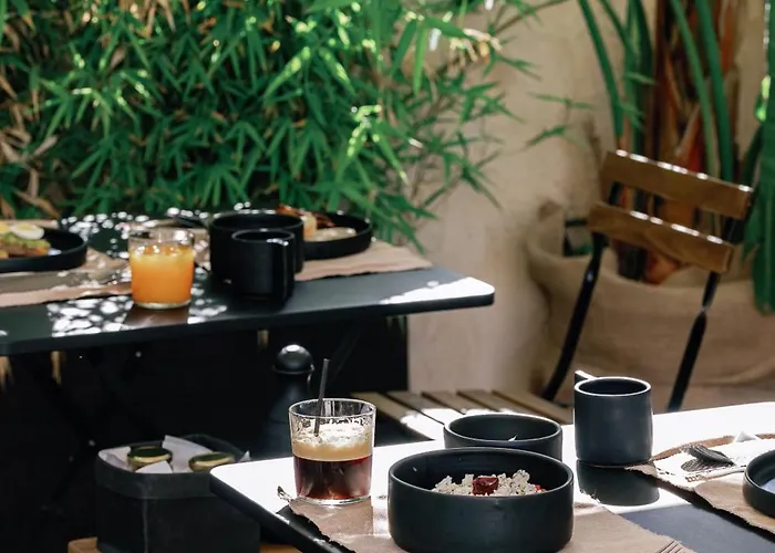 Amalen Adults Only מלון העיירה רתימנו