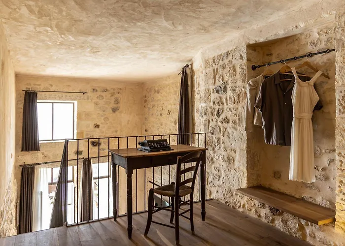 מלון Amalen Adults Only העיירה רתימנו